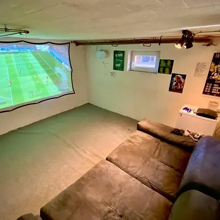 Apartamento Adventure Hub: Gartenhaeusl